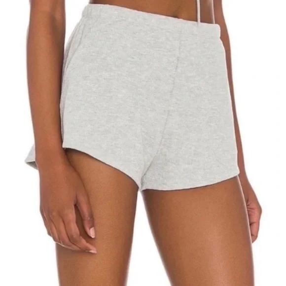 Lovers + Friends Mia Lounge Short - Picture 2 of 8